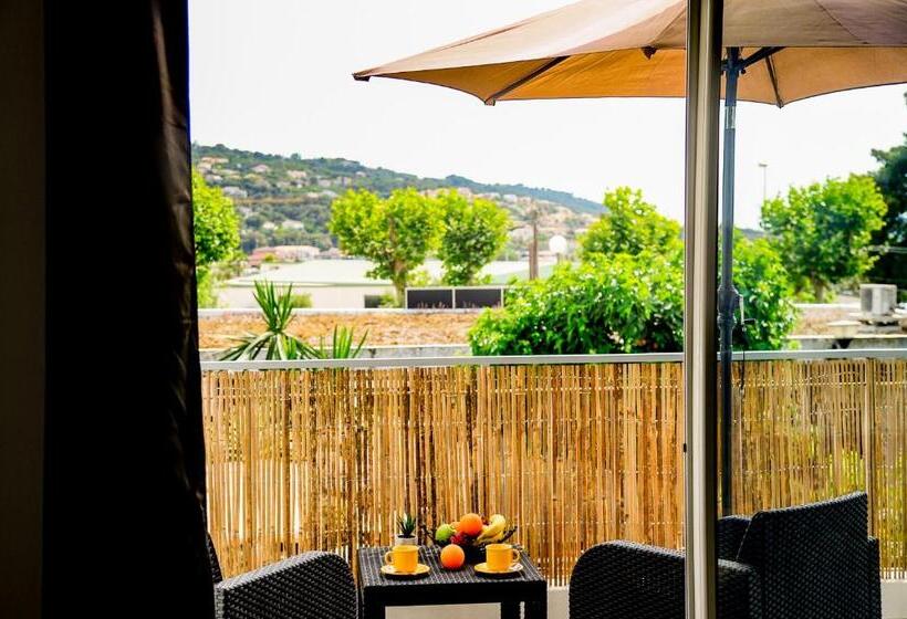 Francesca, Plage à Pied, Terrasse, Clim   Porticcio