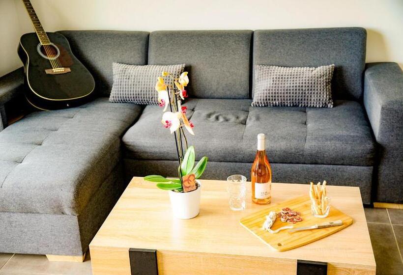 Francesca, Plage à Pied, Terrasse, Clim   Porticcio