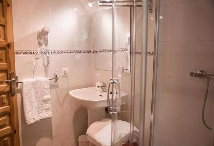 Gaztainuzketa Mendi Etxeak