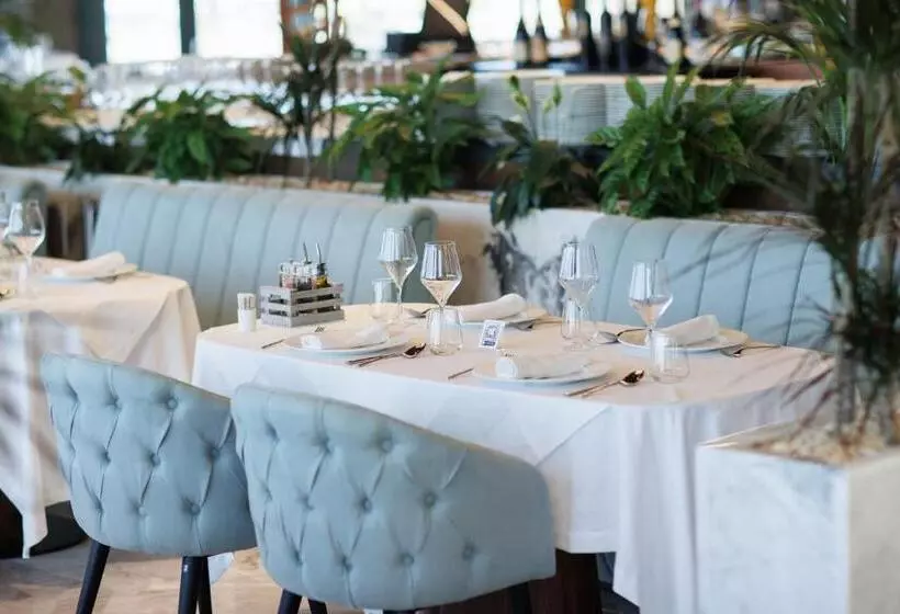 هتل Prado Luxury