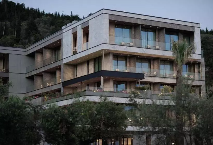 هتل Prado Luxury