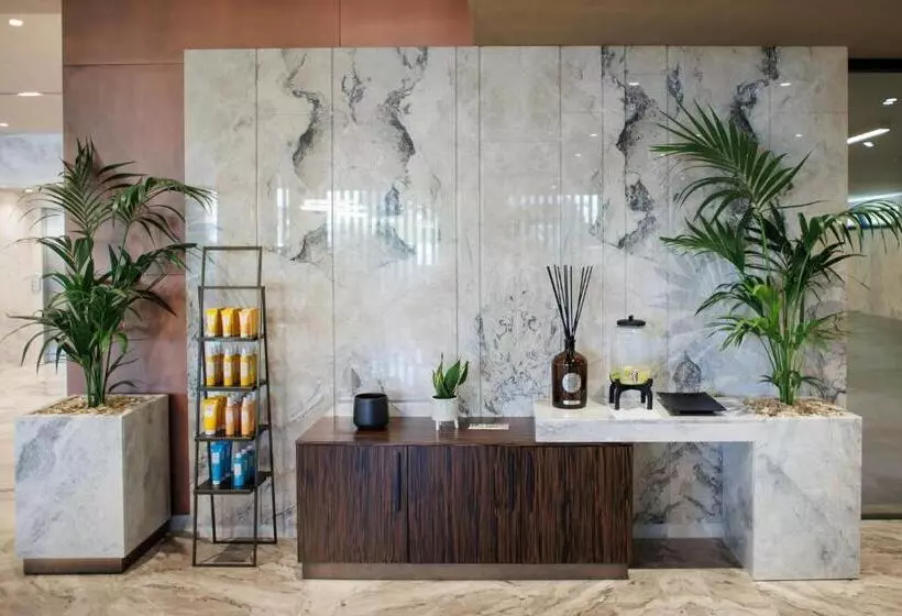 هتل Prado Luxury