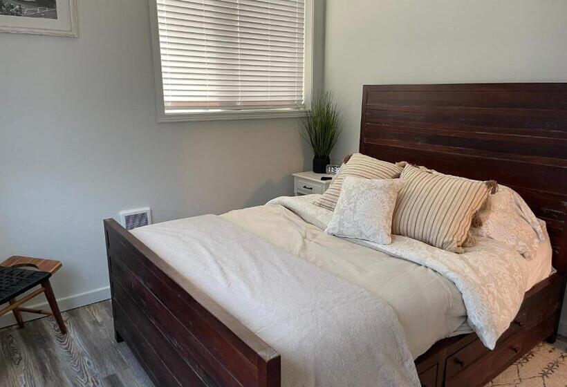 酒店 The St Maries Inn