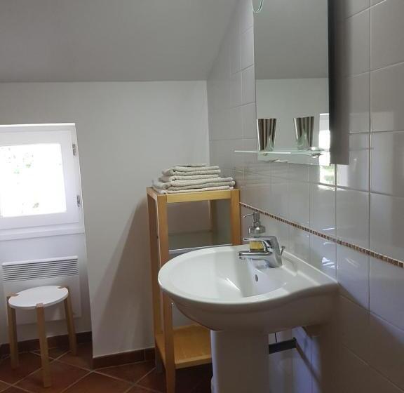 تختخواب و صبحانه Domaine De Valle