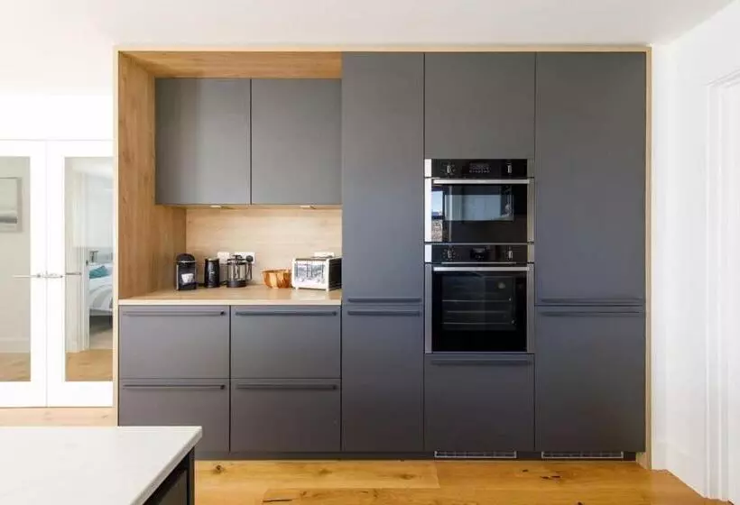 Delightful Seaside Hideaway 5 Mins To Beach