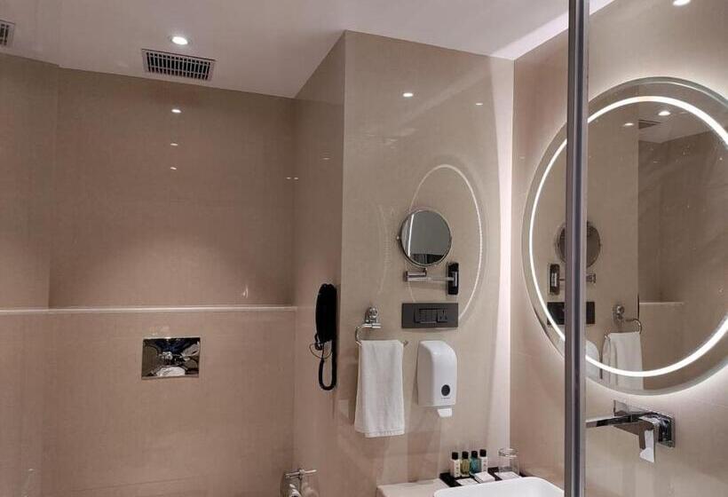 فندق Damson Plum