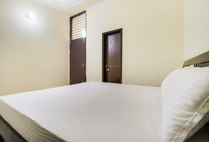 Flagship Hotel Himgiri