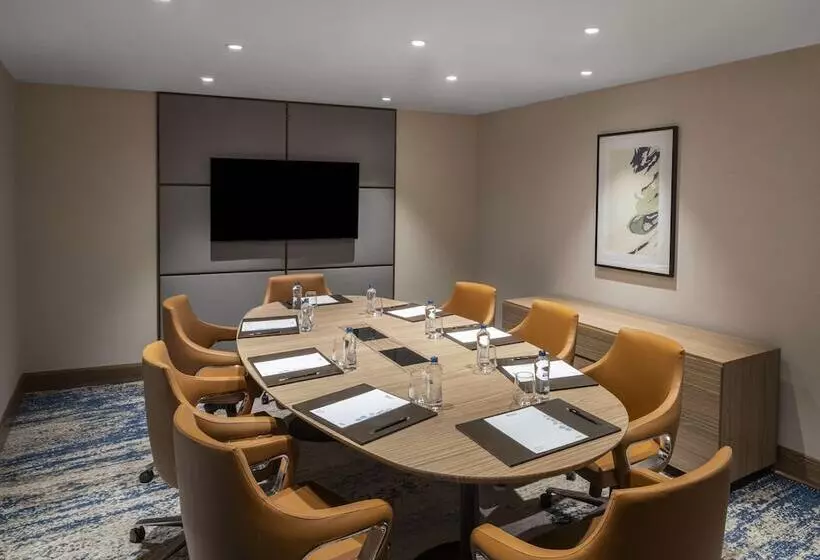 ホテル Hilton Garden Inn Balikesir