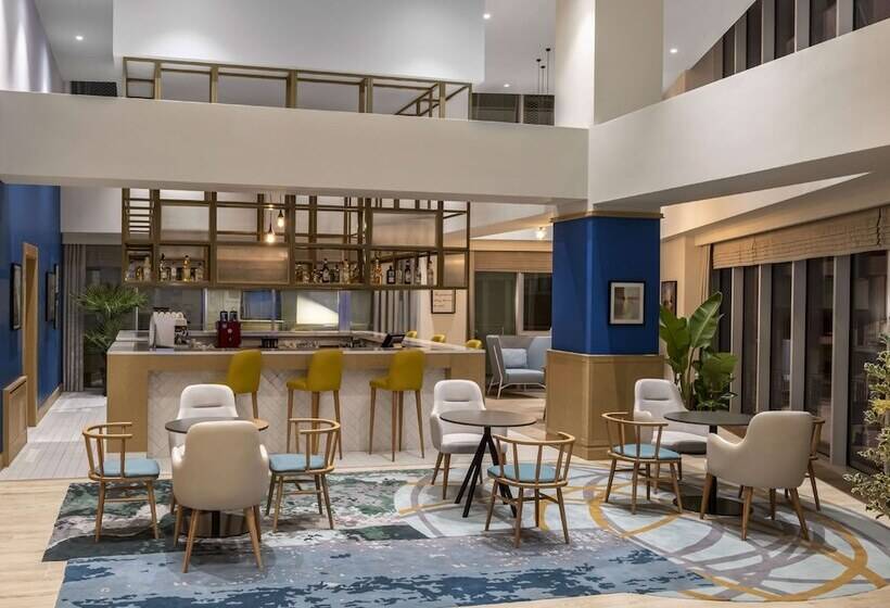 هتل Hilton Garden Inn Balikesir