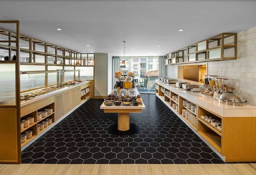 هتل Hilton Garden Inn Balikesir