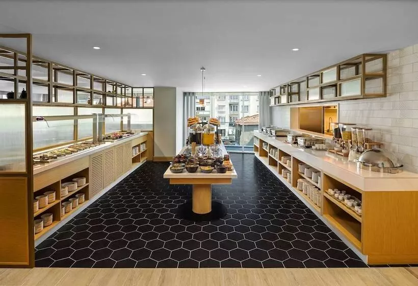 ホテル Hilton Garden Inn Balikesir