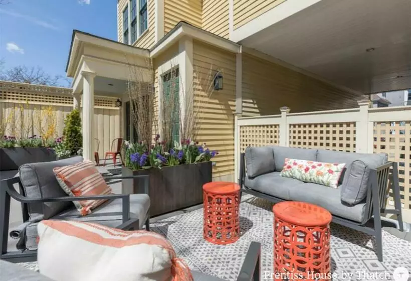 Hotelli Prentiss House By Thatch