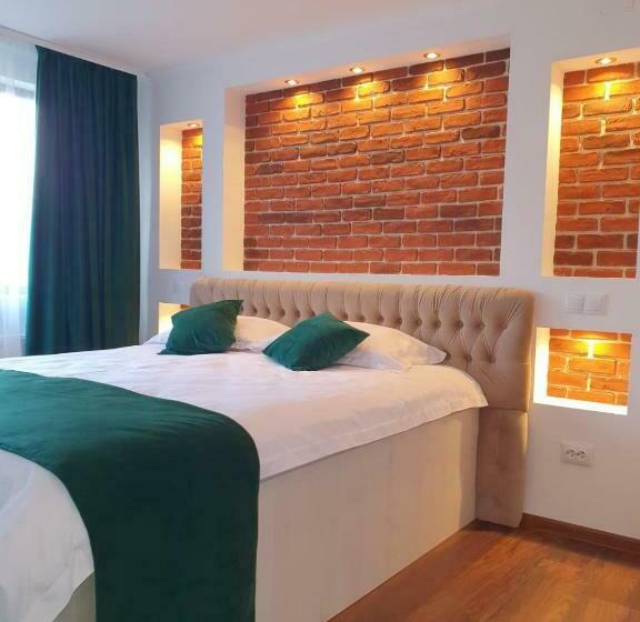 旅馆 Hanul Doftana