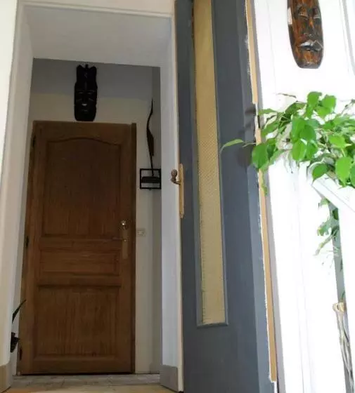 Aamiaismajoitus (B&B) Les Petites Mirabelles