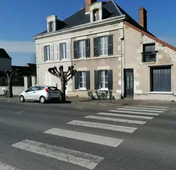 Aamiaismajoitus (B&B) Les Petites Mirabelles