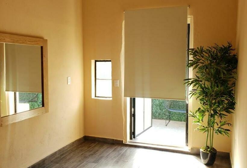 فندق Grand Isitia