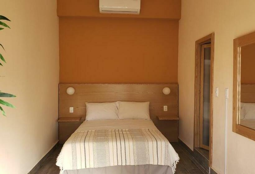 فندق Grand Isitia