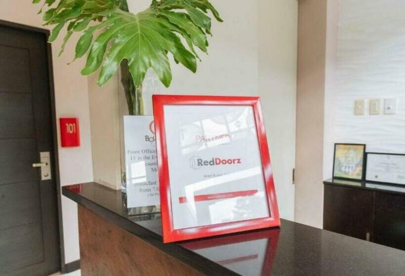 בית מלון כפרי Randy Lapid S Transient House