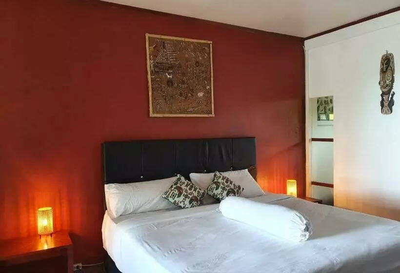 Majatalo Amban Beach House