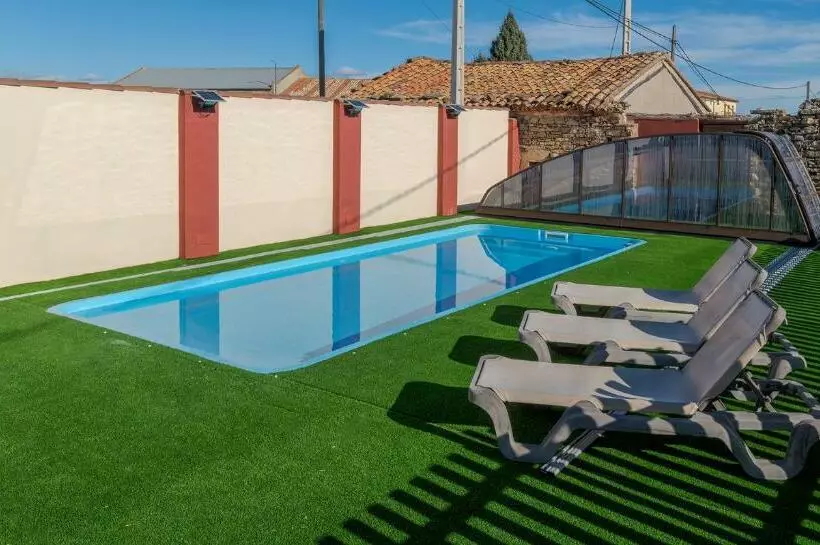 Majatalo Casa Rural Vicenta 1750