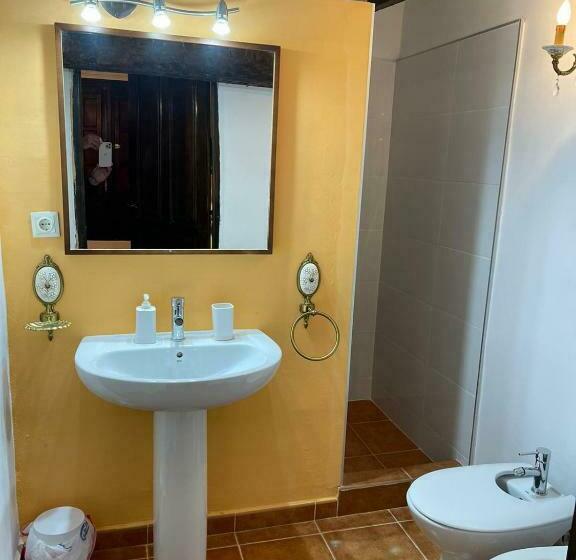 פנסיון Casa Rural Vicenta 1750