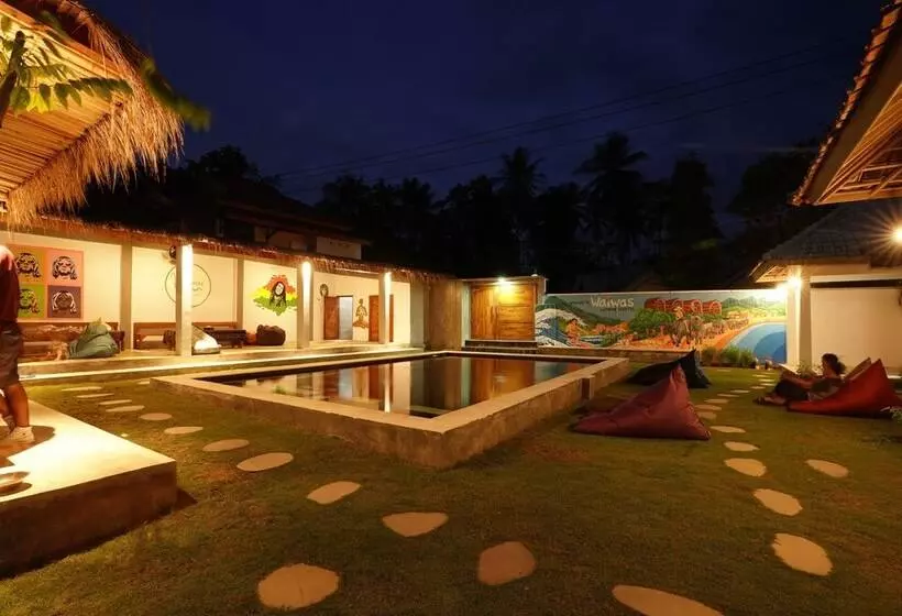 Waiwas Hostel