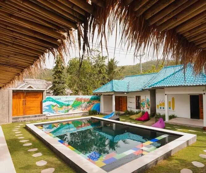 Waiwas Hostel
