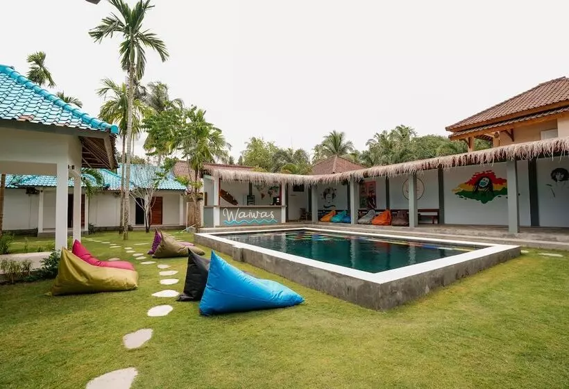 Waiwas Hostel