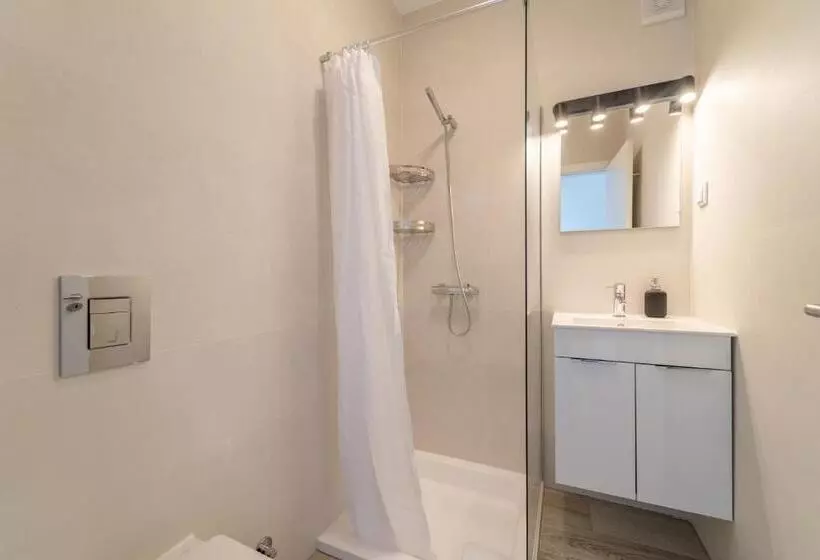 A Gaivota   Walking Distance To Monte Clerigo And Amoreira Beaches