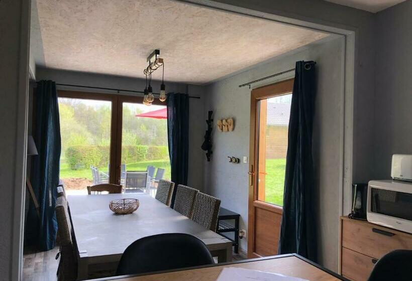 Cottage Chaleureux Dans Domaine Privé
