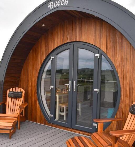 Derecroft Glamping Luxury Lodgepods