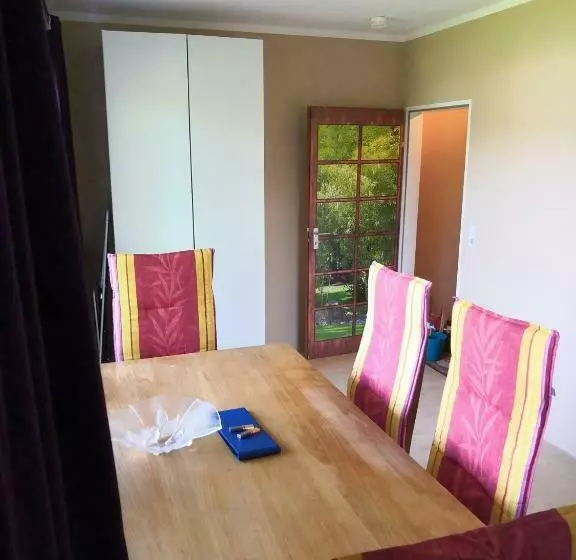 Ferienwohnungen Schelhas