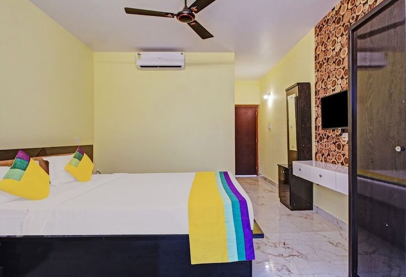 Itsy Hotels La Prince Residency