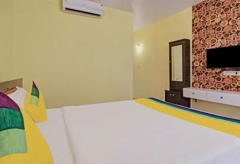 Itsy Hotels La Prince Residency