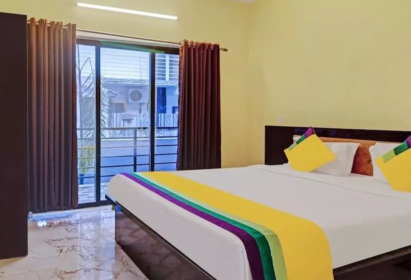 Itsy Hotels La Prince Residency