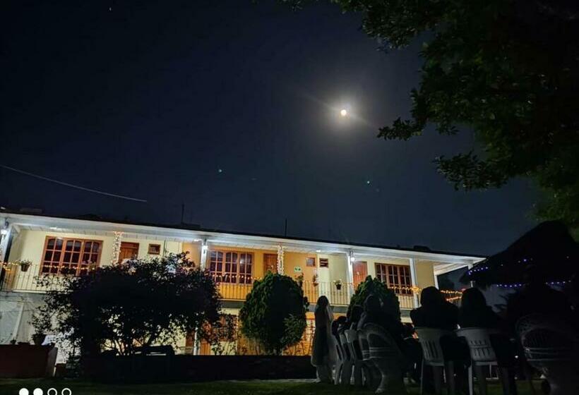 فندق Restaurant Los Prismas