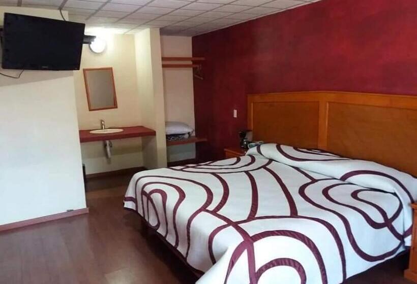 فندق Restaurant Los Prismas