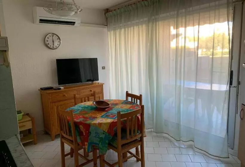 Les Goêlands 3   Rdc Appt 1  Port Plage Rive Ouest