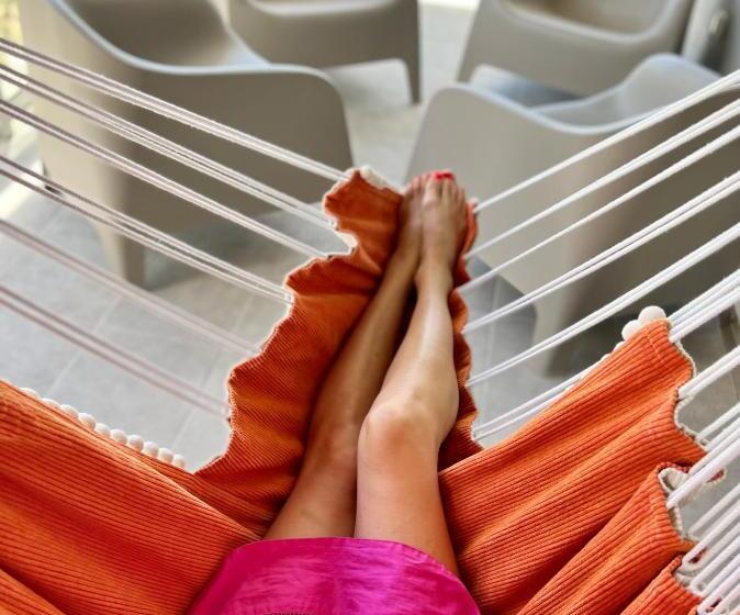 Mcramé Design Apt Sea View, Beachfront, Swimming Pool, 2bdr, 2bar, 6 Pax, Praia Da Rocha