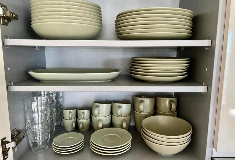 Mcramé Design Apt Sea View, Beachfront, Swimming Pool, 2bdr, 2bar, 6 Pax, Praia Da Rocha