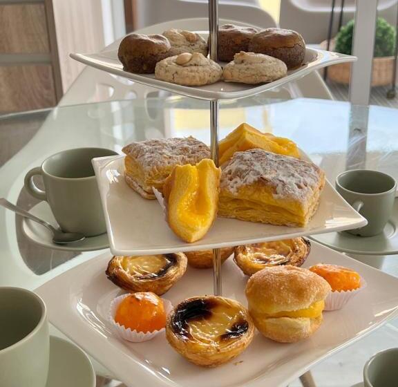 Mcramé Design Apt Sea View, Beachfront, Swimming Pool, 2bdr, 2bar, 6 Pax, Praia Da Rocha