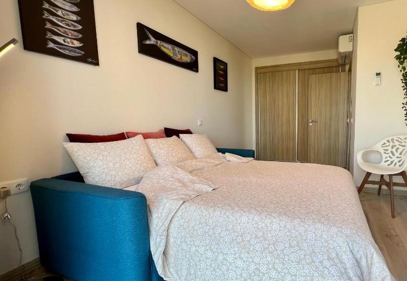 Mcramé Design Apt Sea View, Beachfront, Swimming Pool, 2bdr, 2bar, 6 Pax, Praia Da Rocha