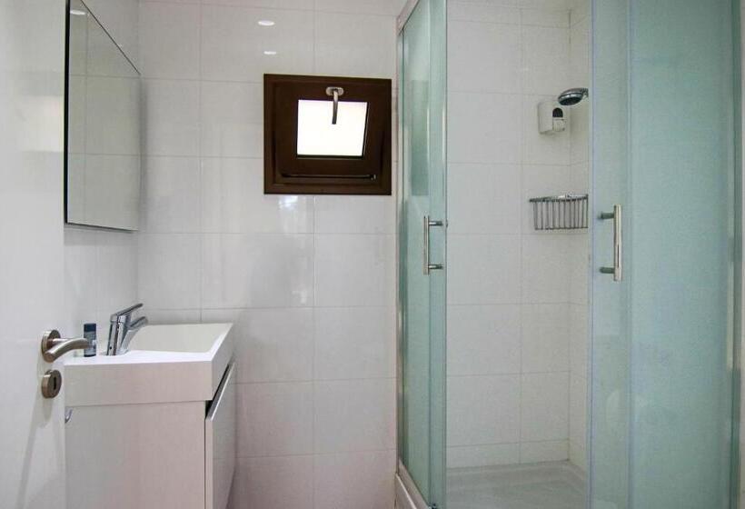 Phaedrus Living: Forest View Luxury Villa Chantara