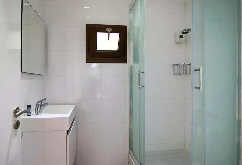 Phaedrus Living: Forest View Luxury Villa Chantara