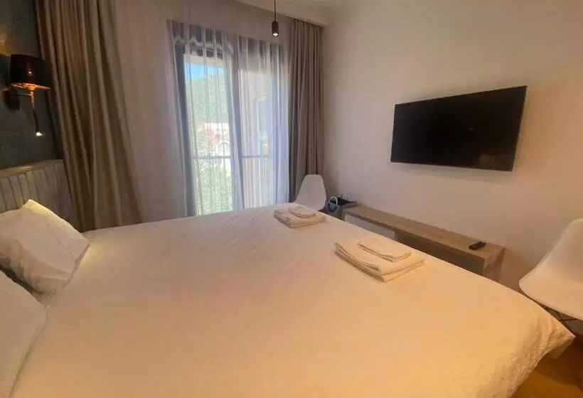 Tivat Luxury Apartment With Beautiful Sea View