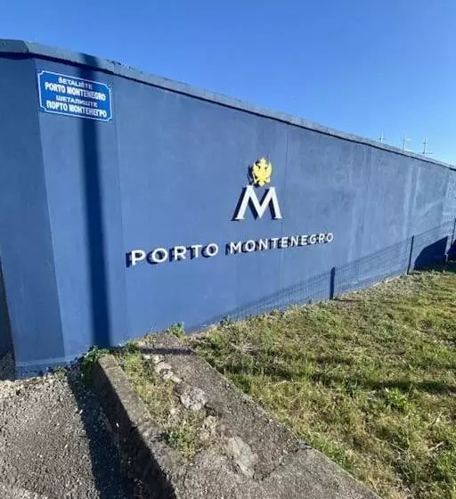 Tivat Luxury Apartment With Beautiful Sea View