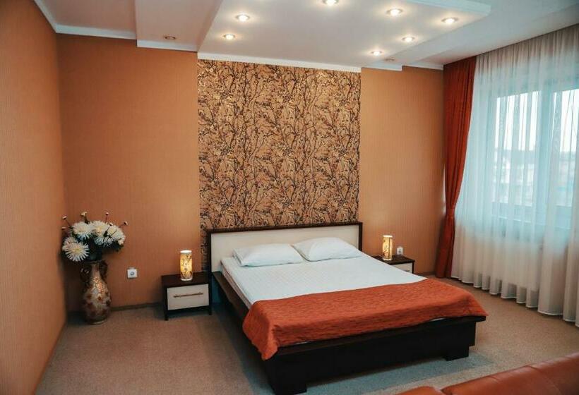 Hotel готель релакс