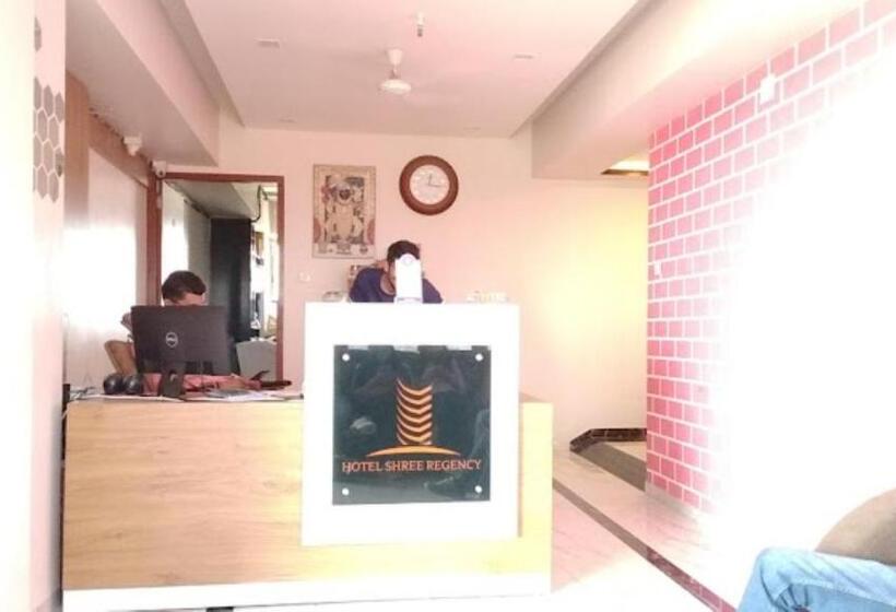 酒店 Shree Regency Ahmedabad