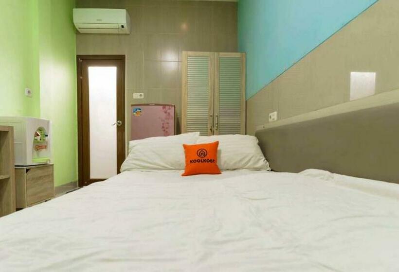فندق Koolkost Near Nagoya Hill Batam