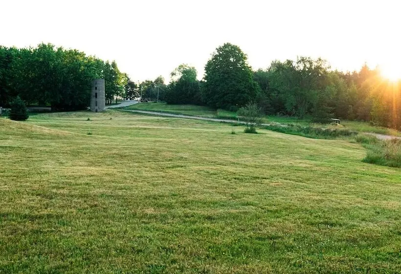 Hotelli Mount Alverno Luxury Resorts